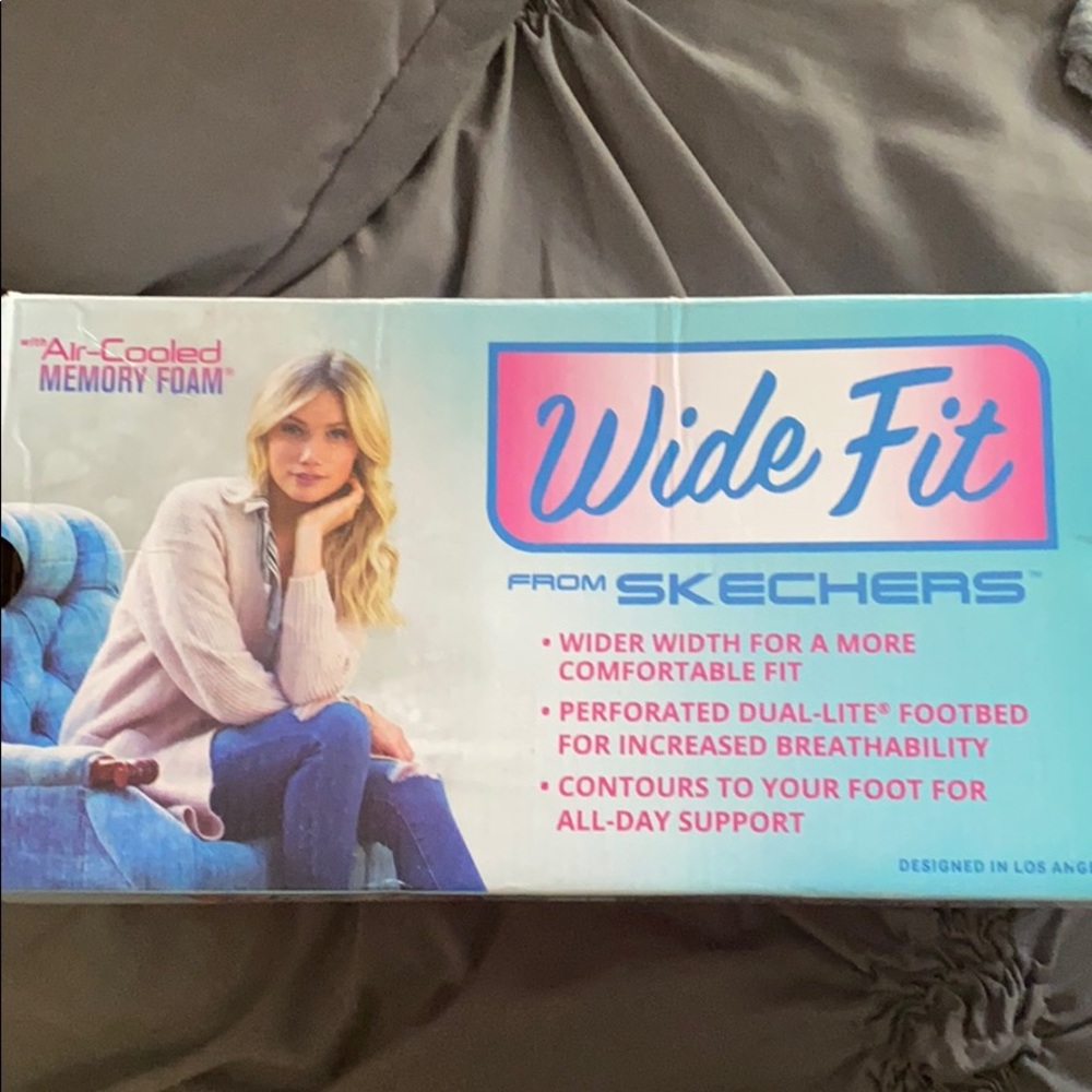 Wide Fit Memory Foam Skechers